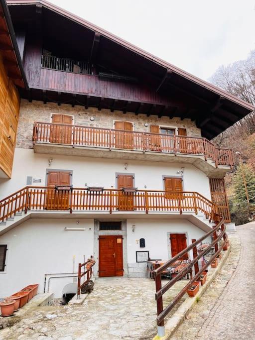 Casa Mario Apartment Riva del Garda Ngoại thất bức ảnh